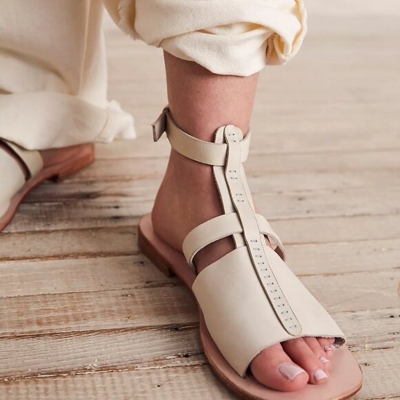 NEW IN BOX Free People's Long Weekend Leather Sandals Shoes Womens Boho Fashion - Picture 4 of 9